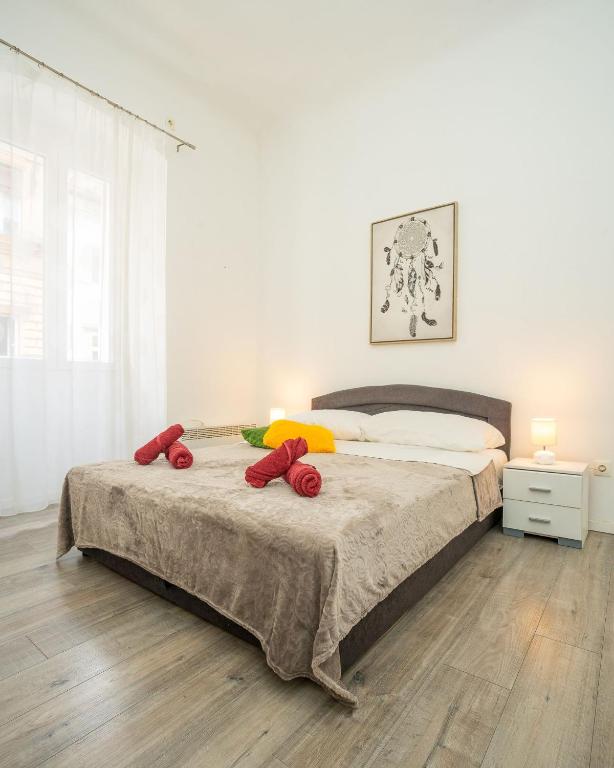 Apartments Lucija & Katia