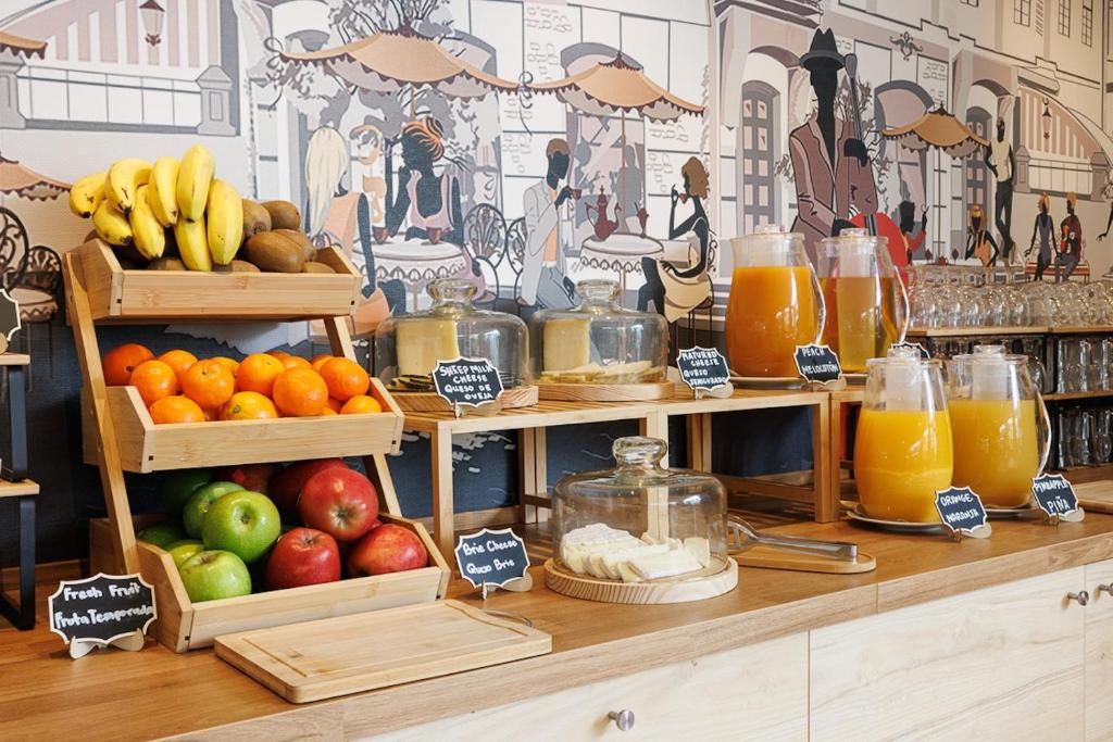 Hotel Ronda Lesseps - Resim 38