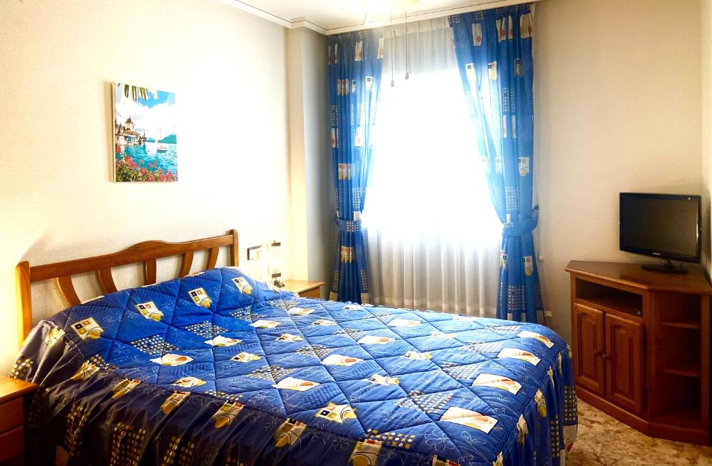 Fotografie z fotogalerie ubytování Apartamento con piscina cerca de la estacion de autobuses v destinaci Torrevieja
