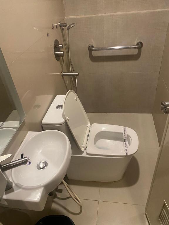 Koupelna v ubytování Hotel Sogo Malate