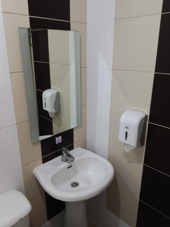 Koupelna v ubytování Hotel Sogo - EDSA, Pasay Harrison