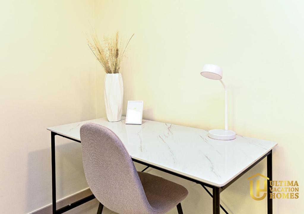 Ultima Homes Best in town 1 BR