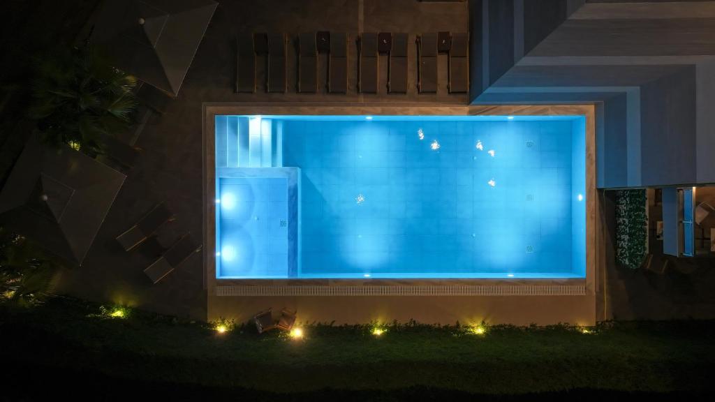 Bazén v ubytování Heksamil Hotel nebo v jeho okolí