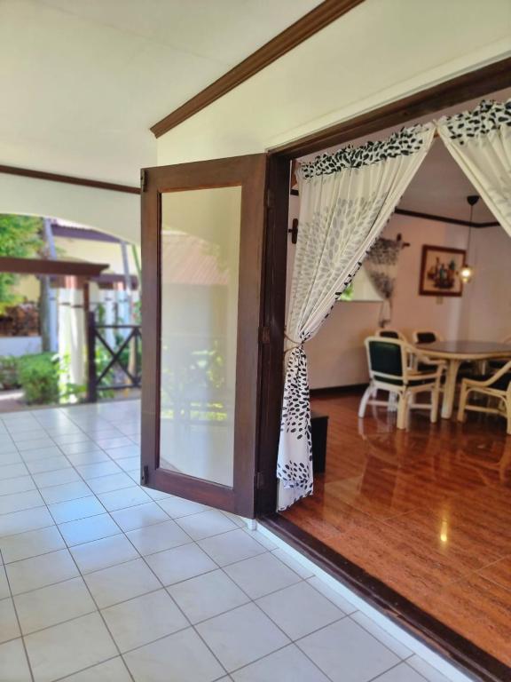 Fotografie z fotogalerie ubytování Nirvana Beach Resort v destinaci Boracay