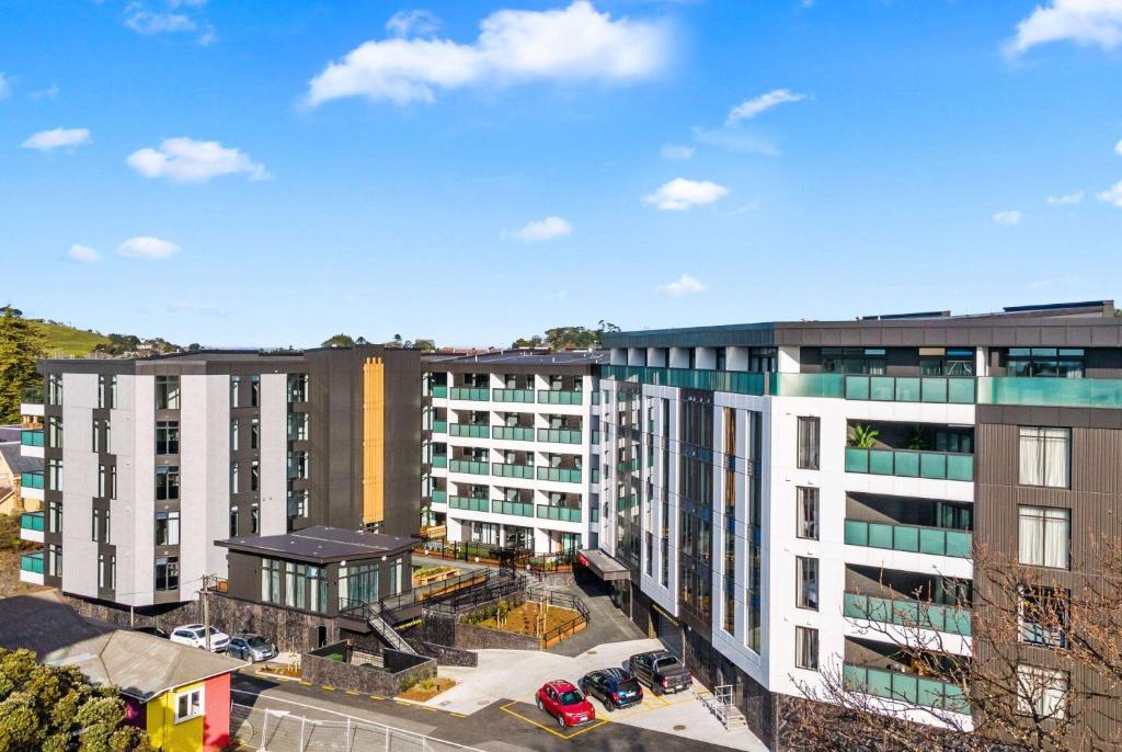 Ramada by Wyndham Newmarket Auckland - Resim 8