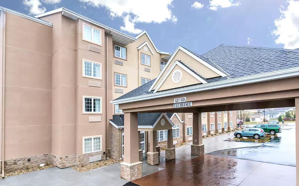 Spark by Hilton Rochester South photo