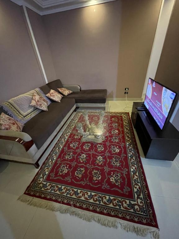 TV a/nebo společenská místnost v ubytování المندره