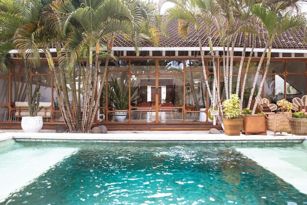 Πισίνα στο ή κοντά στο Vill Val Canggu