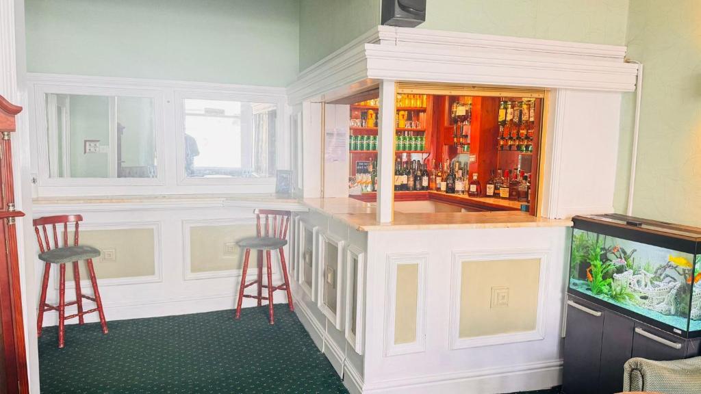 Delamere Hotel - Resim 12