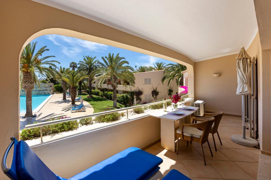 Vila Palmeira Beach Resort - 5