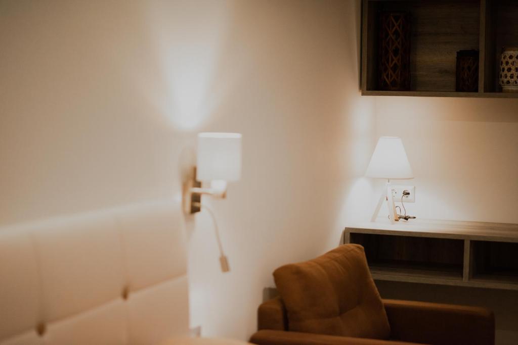 AKRON Luxury Holidays - 6