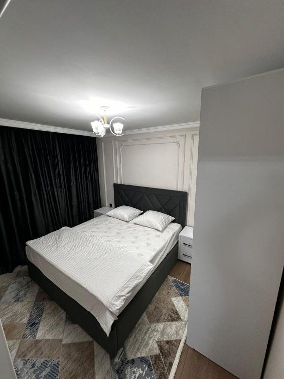 Postel nebo postele na pokoji v ubytování Жана кала