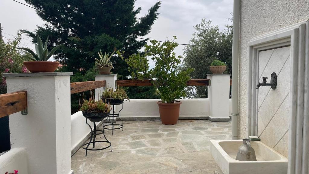 Balkón nebo terasa v ubytování Iris Sea View Villa