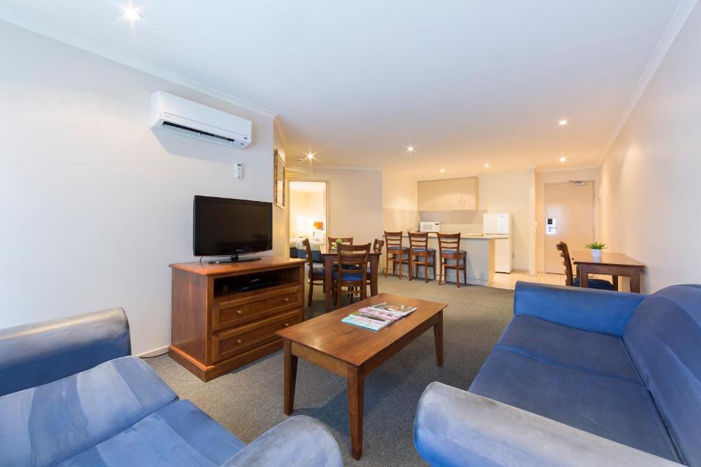 Canberra Parklands Central Apartment Hotel Official - Resim 5