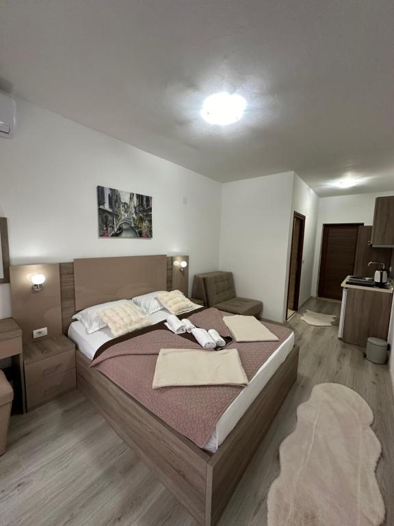 Postel nebo postele na pokoji v ubytování Apartments Amar