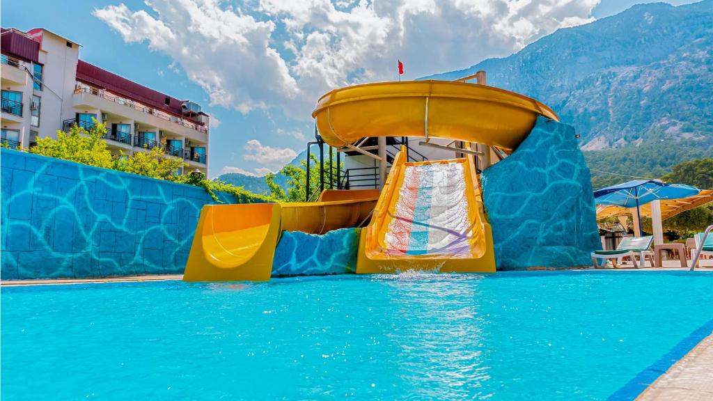 Bazén v ubytování Get Enjoy Hotels nebo v jeho okolí