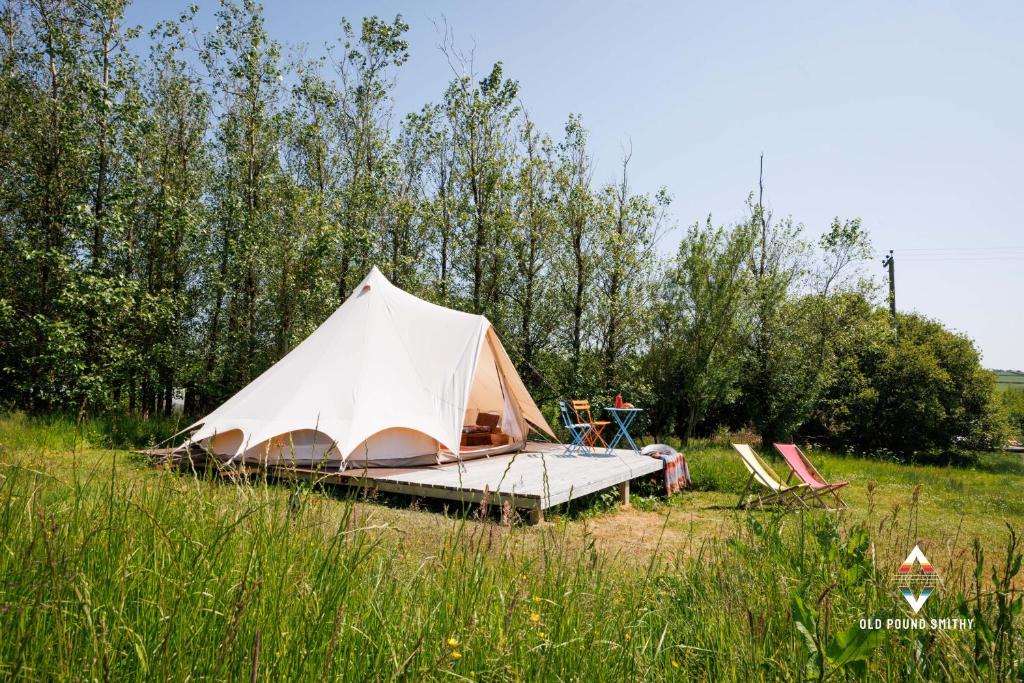 Old Pound Smithy - Tent