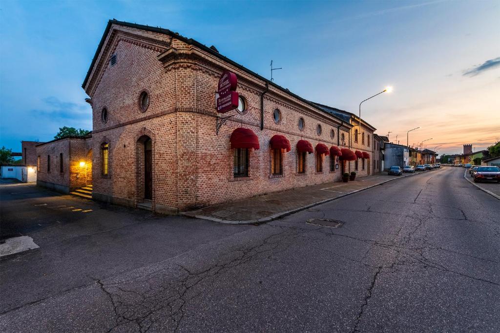 Budova, kde se hotel nachází