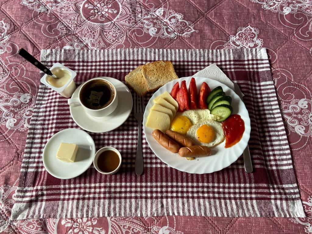 Jídlo v hotelu nebo okolí