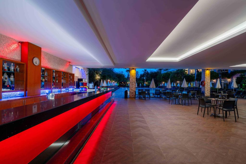 Restaurace v ubytování Telatiye Resort Hotel