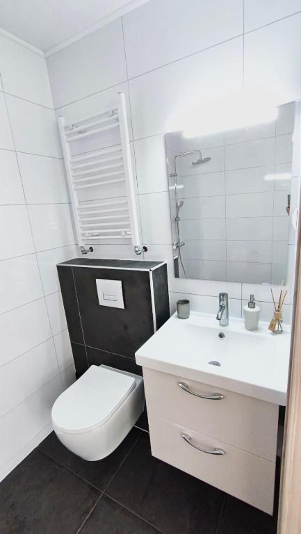 Koupelna v ubytování Anesi Suites & Rooms