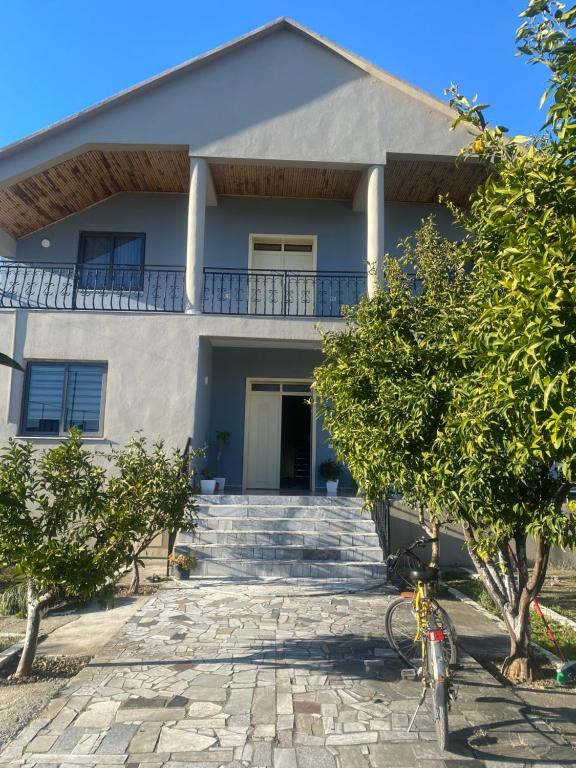 Το κτήριο όπου στεγάζεται  ο ξενώνας