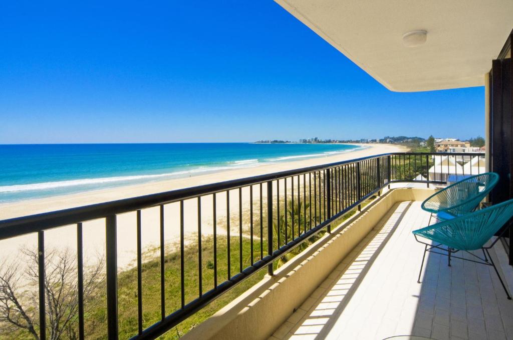 Gallery image of Pelican Sands Beach Resort in Gold Coast