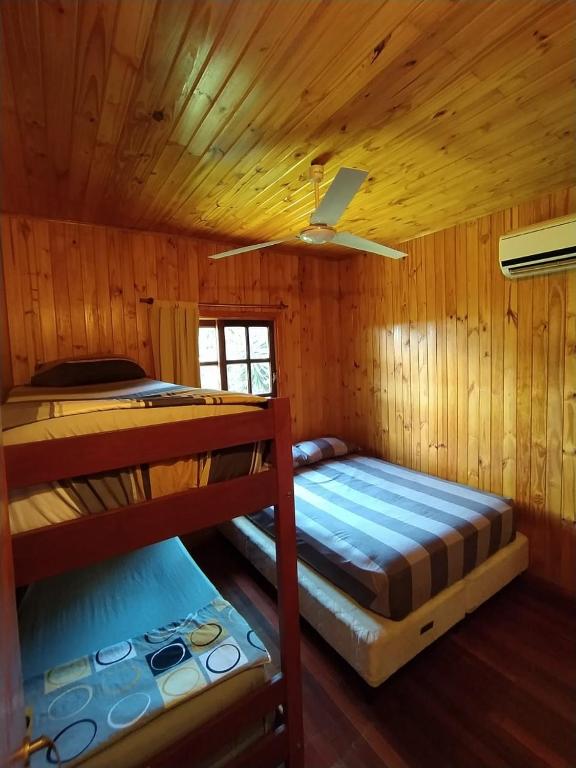 Postel nebo postele na pokoji v ubytování Los Horneros
