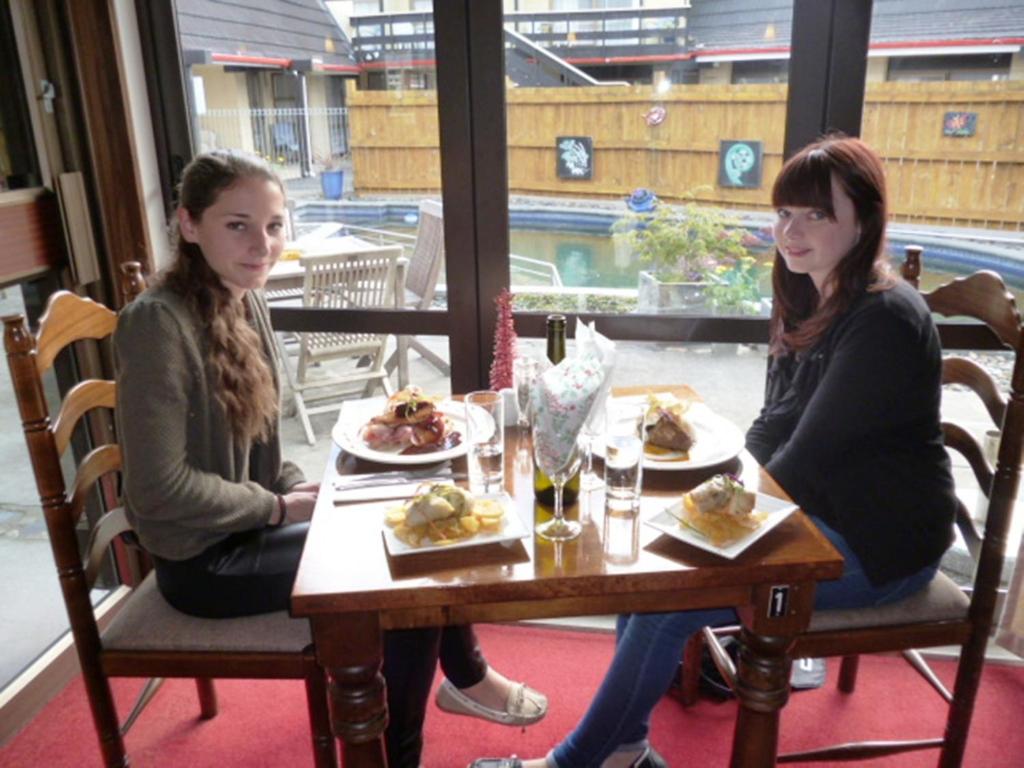 Nápoje v ubytování Orana Motor Inn & Restaurant