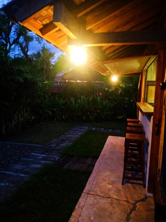 Zahrada ubytování Umah Kayu 1-Menjangan homestay