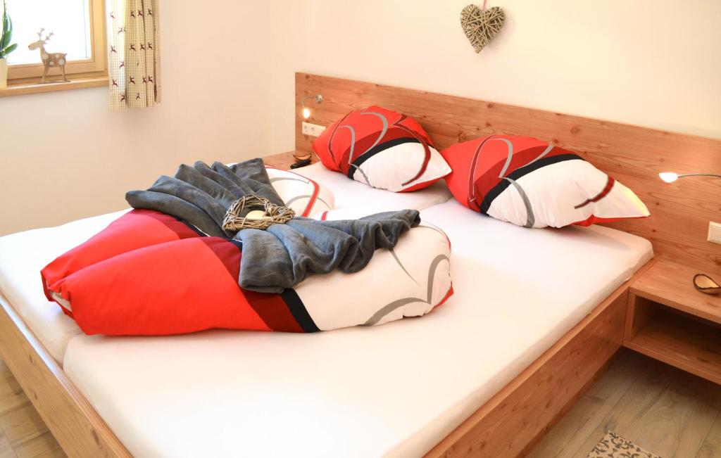 Postel nebo postele na pokoji v ubytování Ferienwohnung - Weißpriach