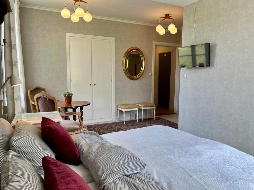 Lidhem herrgård. Bed & Breakfast och mindre lägenheter - Tweepersoonskamer Met Eigen Badkamer