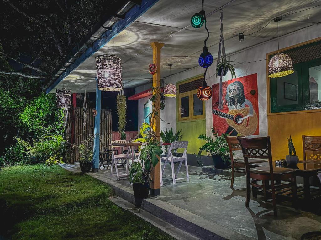 Zahrada ubytování Mad monkey hostel and lounge