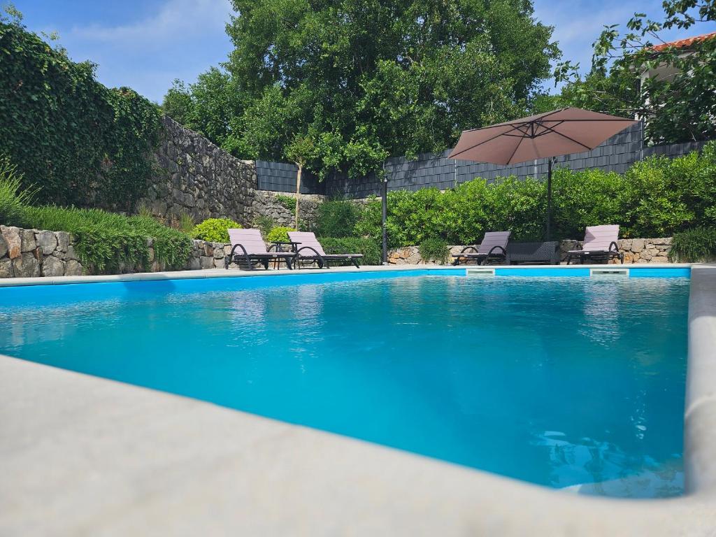 Basen w obiekcie Villa Bellina Muraj lub w pobliżu