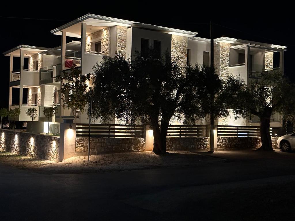 Budova, kde se aparthotel nachází