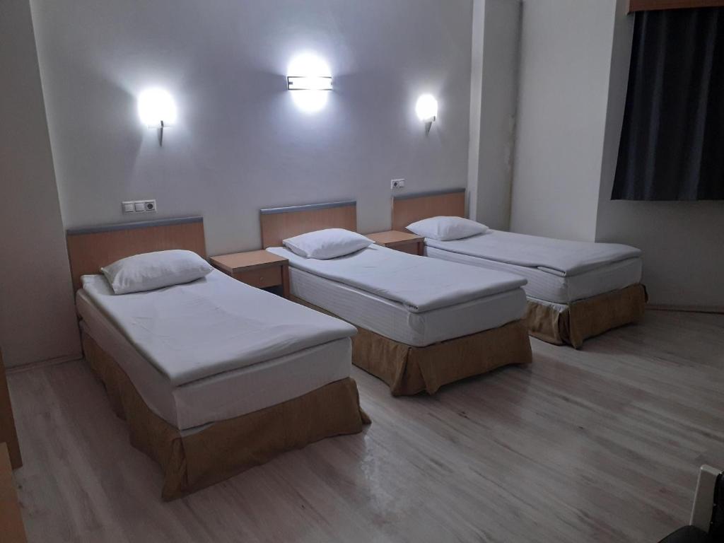 OTEL AMİLLER - Triplo Camera Con Bagno