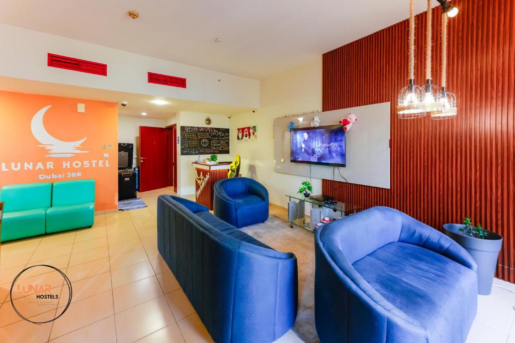 خوابگاه قمری - JBR