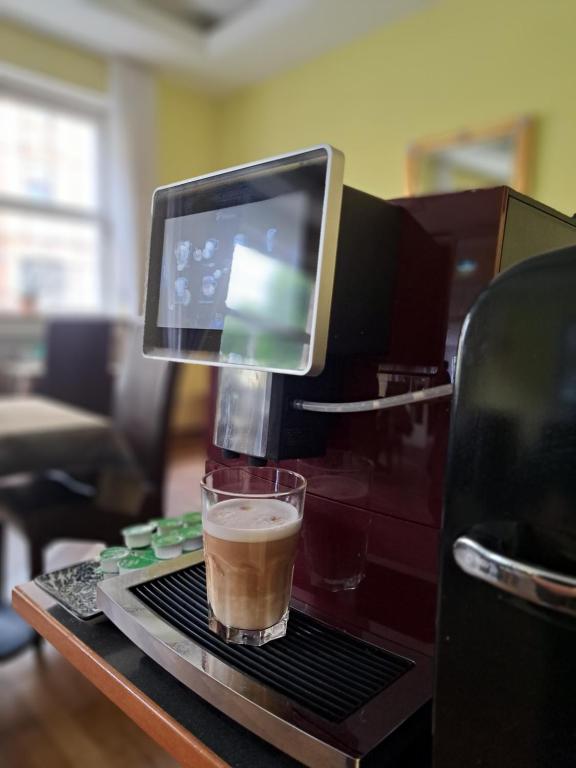 Hotel Central Hauptbahnhof - Resim 5