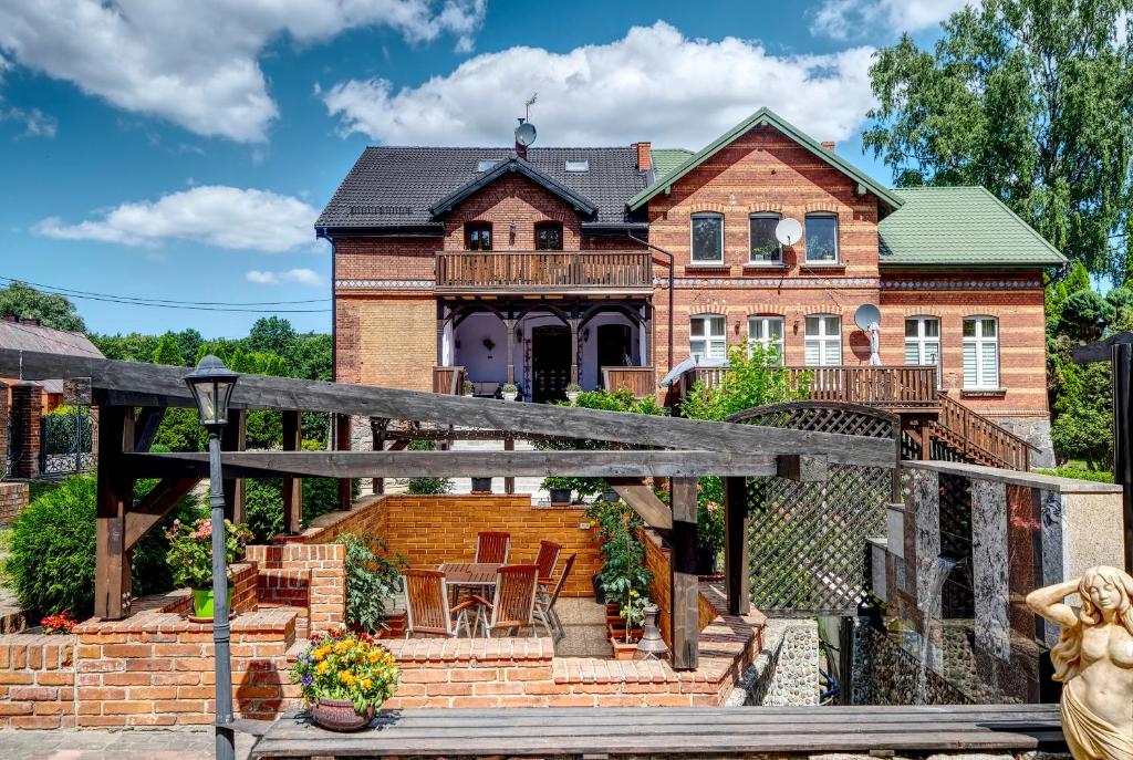 APARTAMENT & SPA Dworski Zakątek - Housity