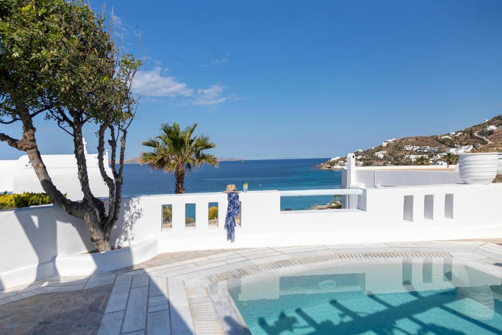 Saint John Hotel Villas & Spa - 9