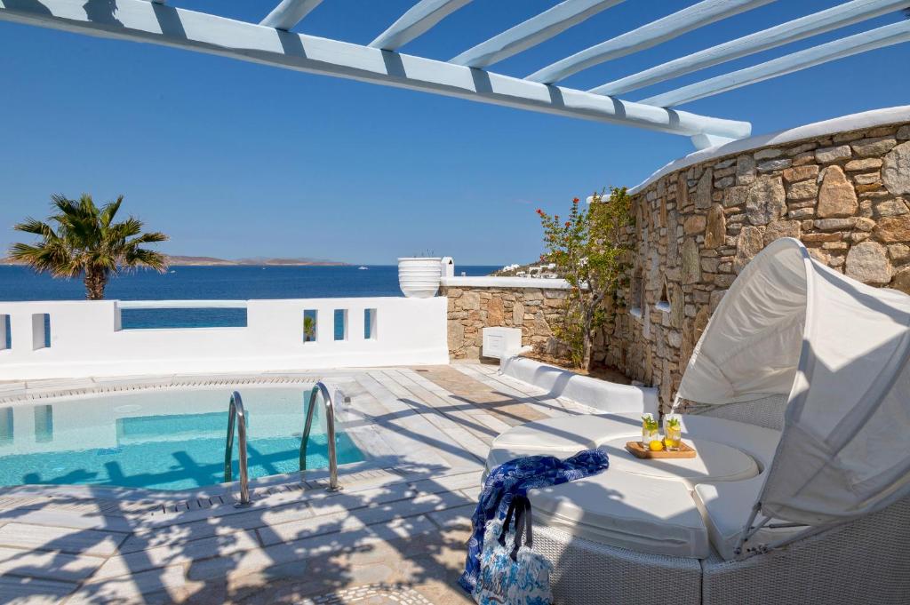 Saint John Hotel Villas & Spa - 8