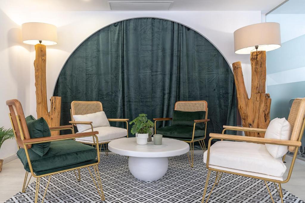 Posezení v ubytování Hotel Boutique Minister 4Sup