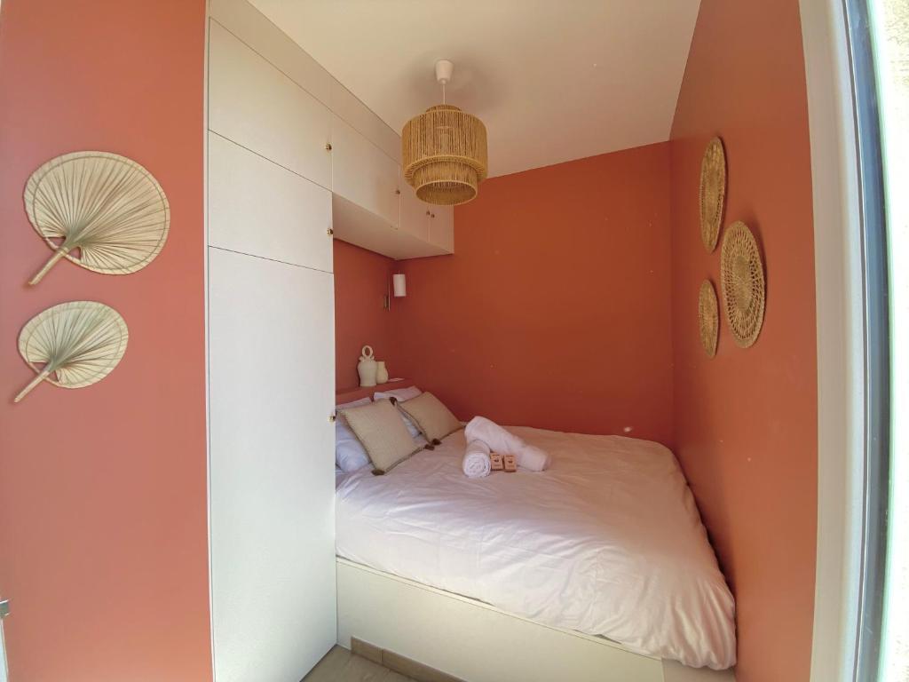 Postel nebo postele na pokoji v ubytování Appartement moderne climatisé Monaco vue Mer