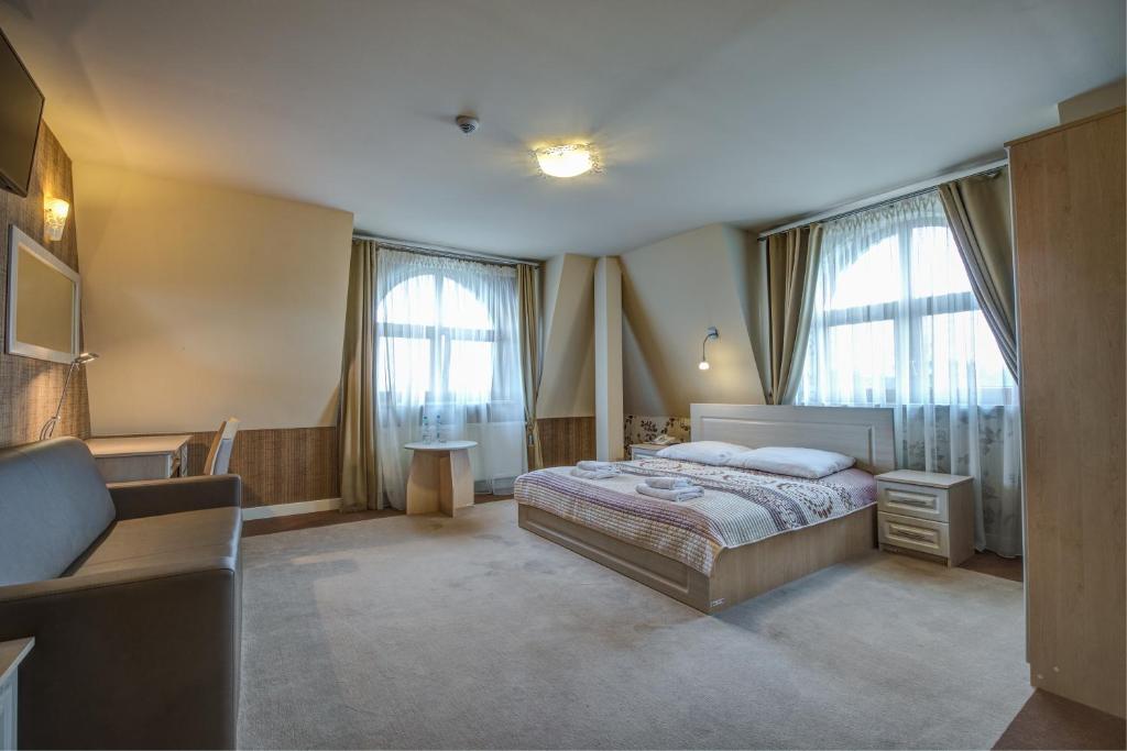 Hotel Regent - Suite De Luxe Avec Baignoire Spa