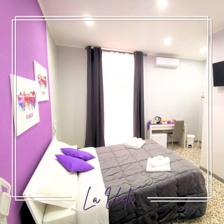 EMME Napoli - Double Room With Private Bathroom