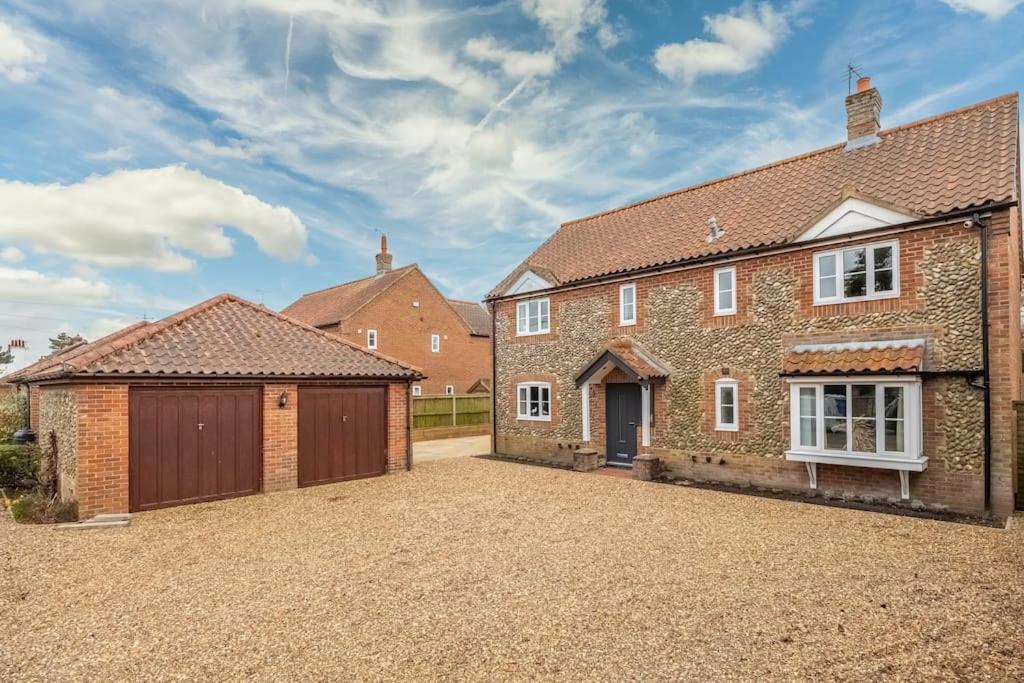 Bygningen som feriehuset ligger i