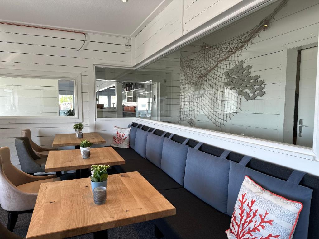 Posezení v ubytování Hotel Restaurant Ostsee-Anker