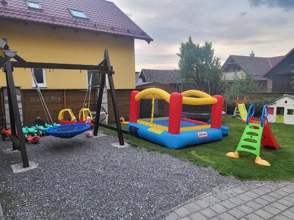 Herní místnost nebo prostor pro děti v ubytování Relax Jasna