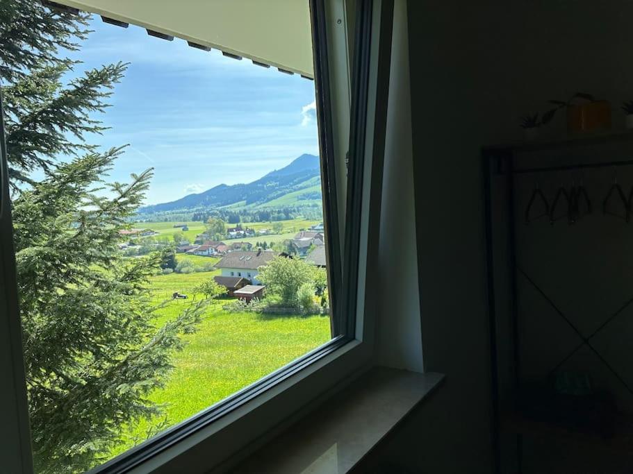 Nespecifikovaný výhled na hory nebo výhled na hory při pohledu z apartmánu