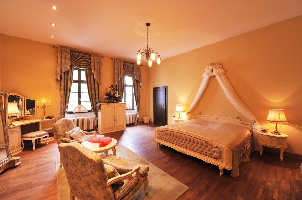Schlosshotel Bredenfelde - Suite De Luxe